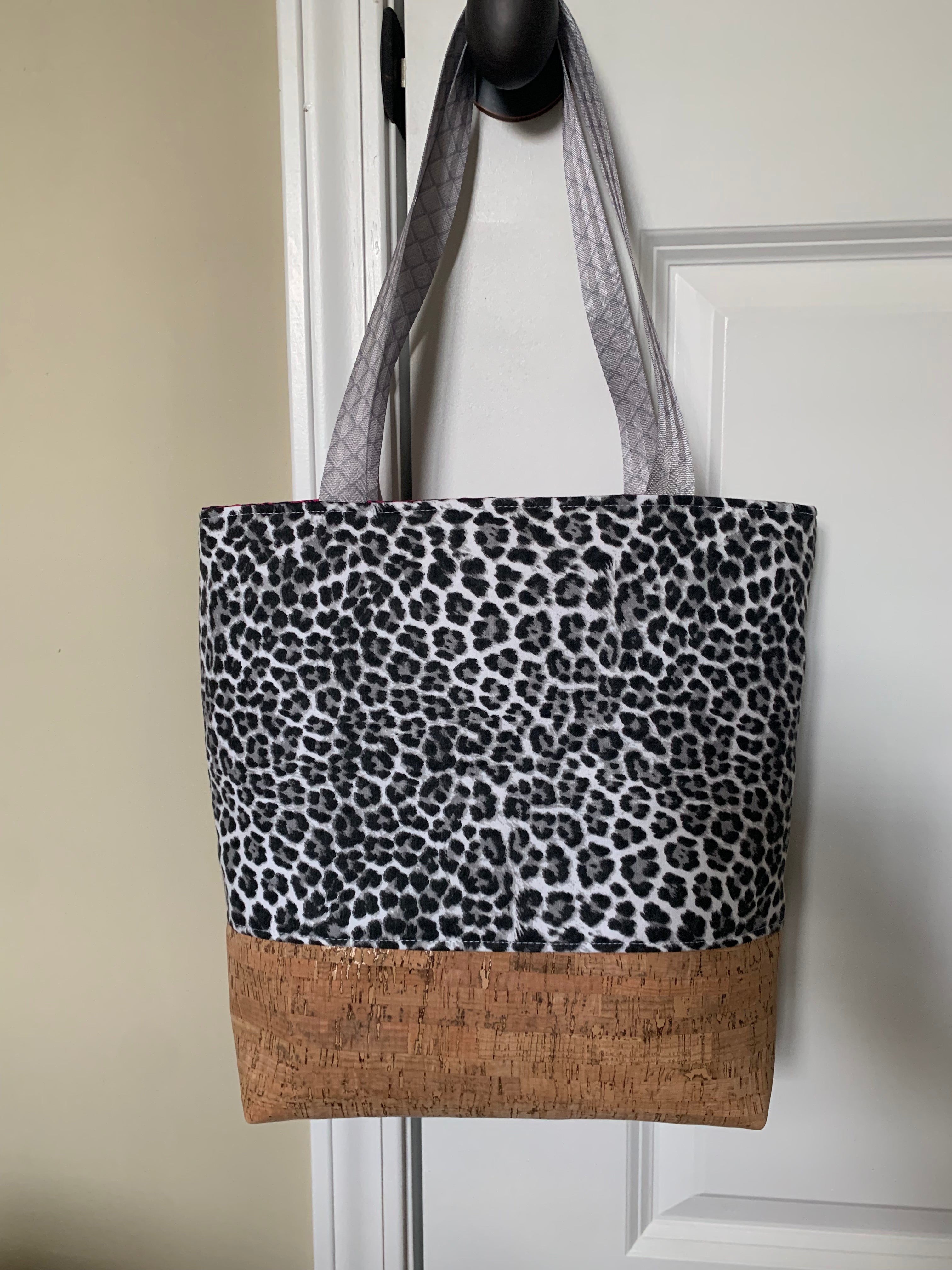 Lands end leopard tote hotsell