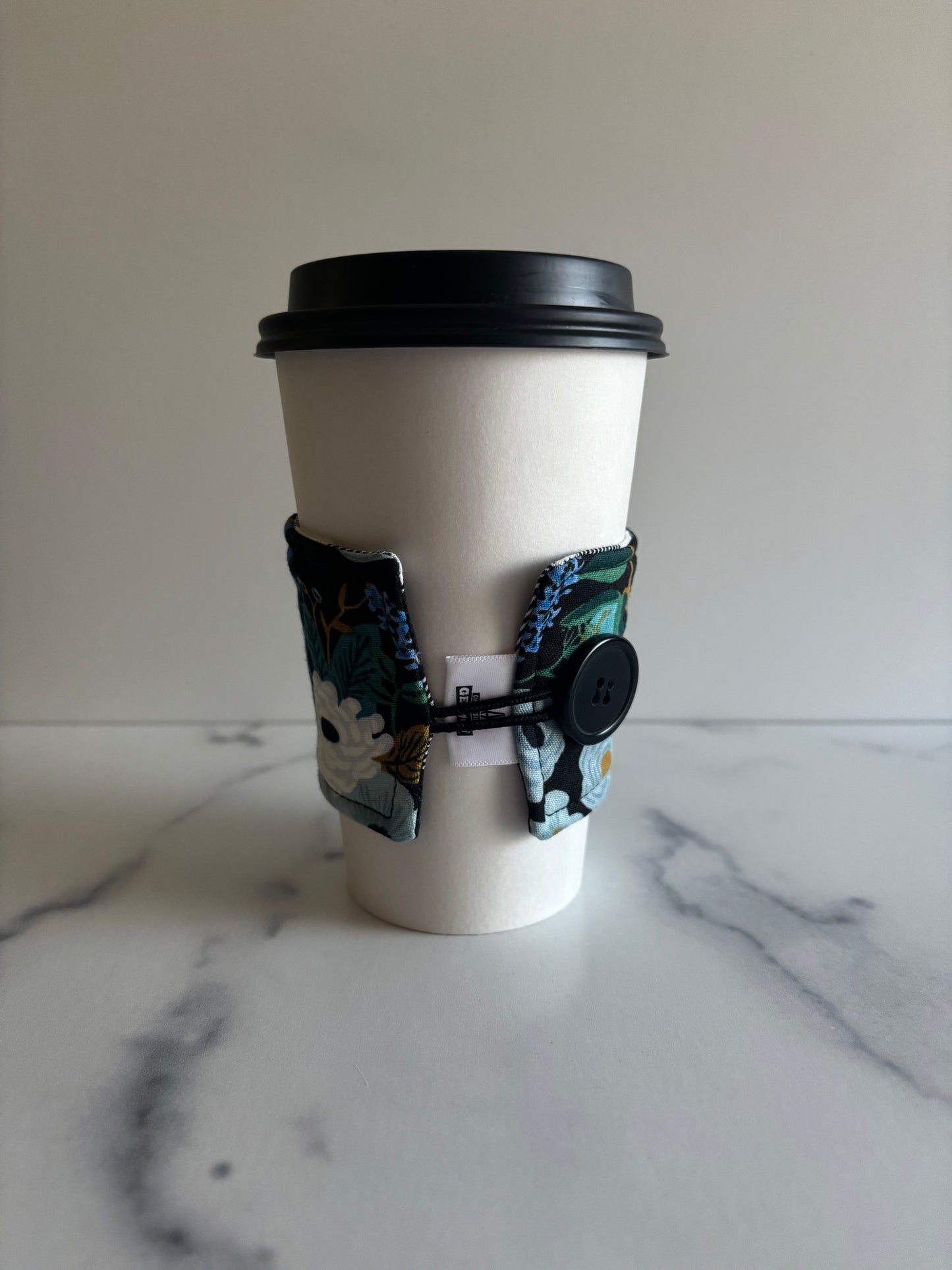 Garden Party Blue - Reusable Coffee Sleeve