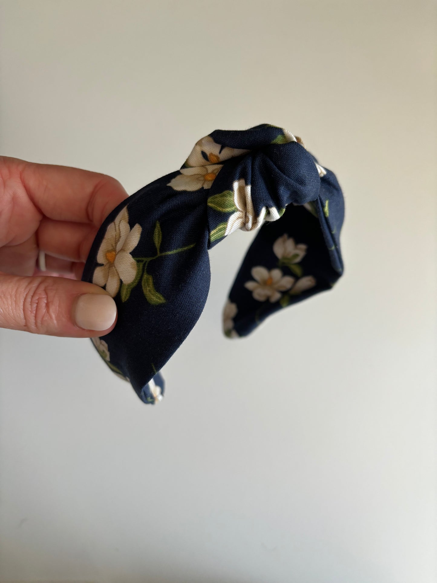 Magnolias on Navy - Knotted Headband