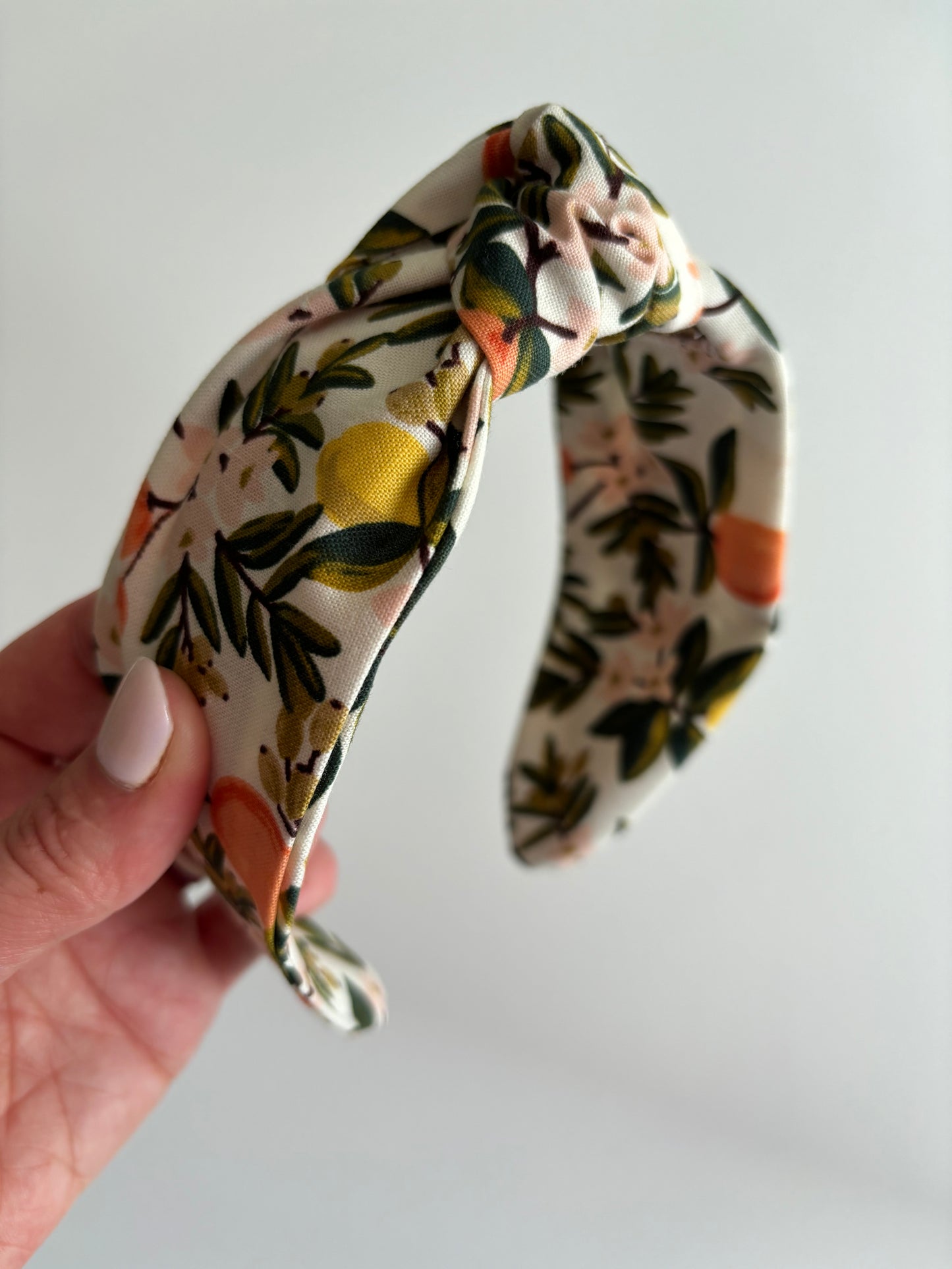 Citrus Floral Cream - Knotted Headband