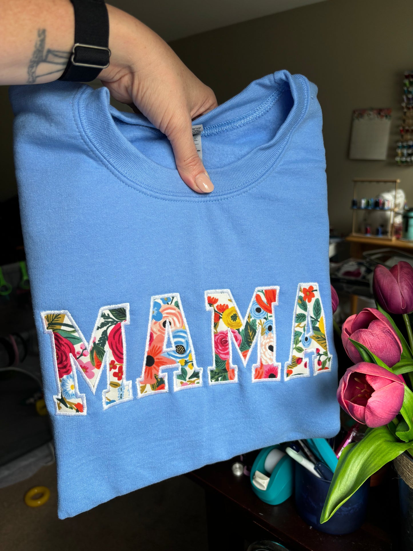 MAMA - Custom Appliqué Sweatshirt