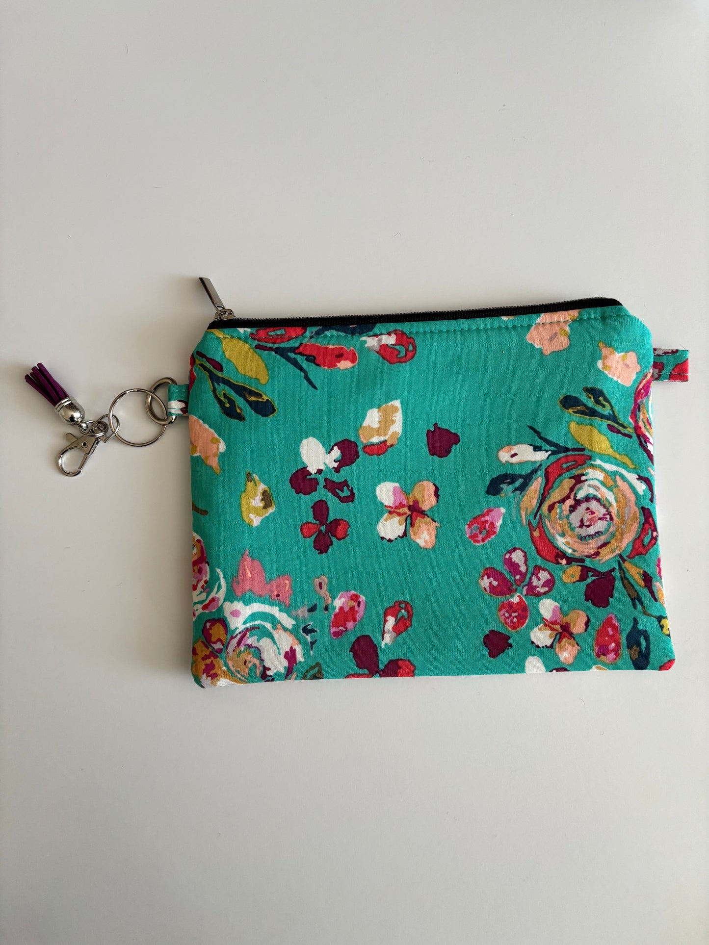 Swifting Flora Boho - Zippered Pouch (Medium Sized)