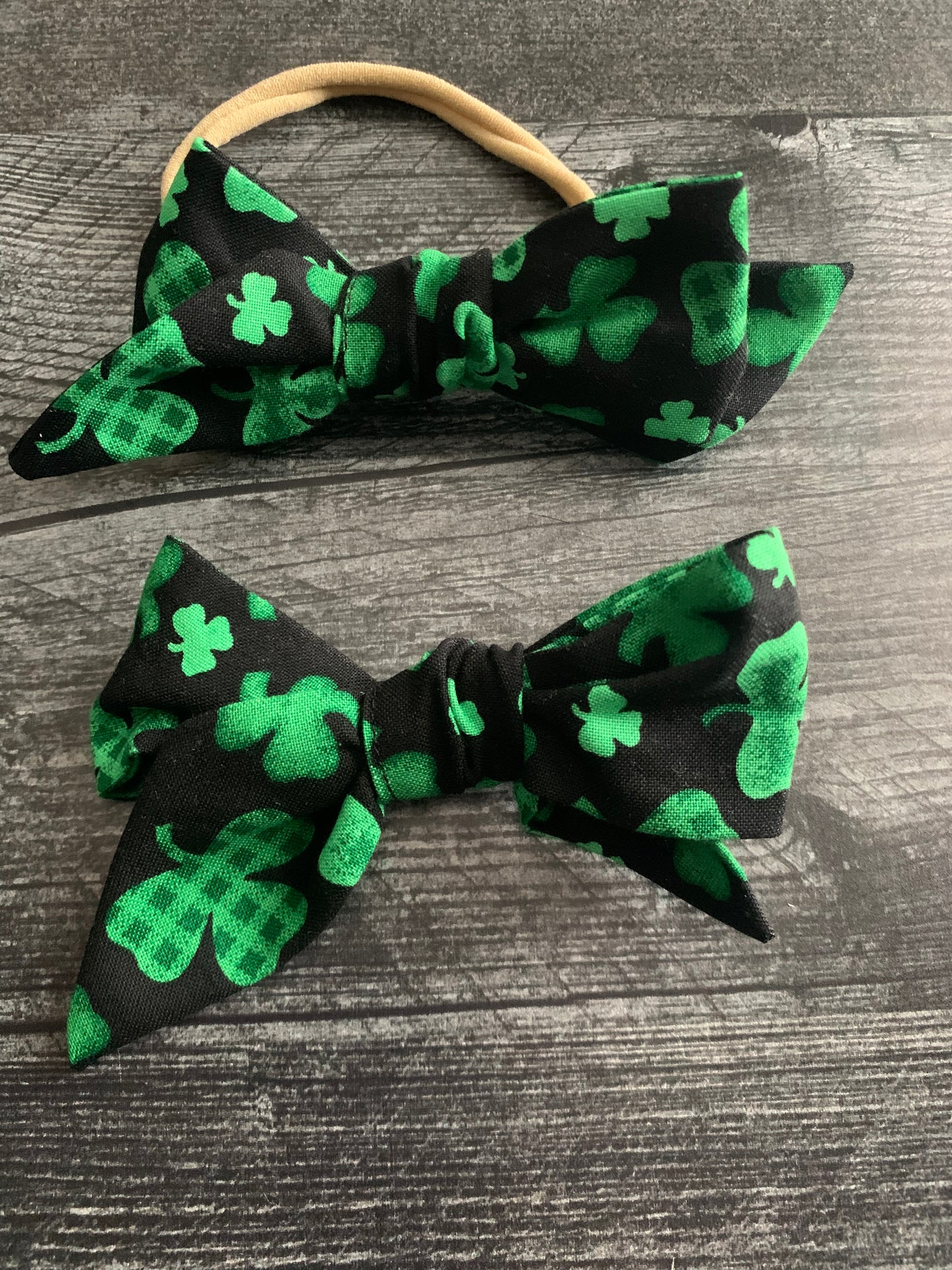 Clovers on Black- Hair Bows