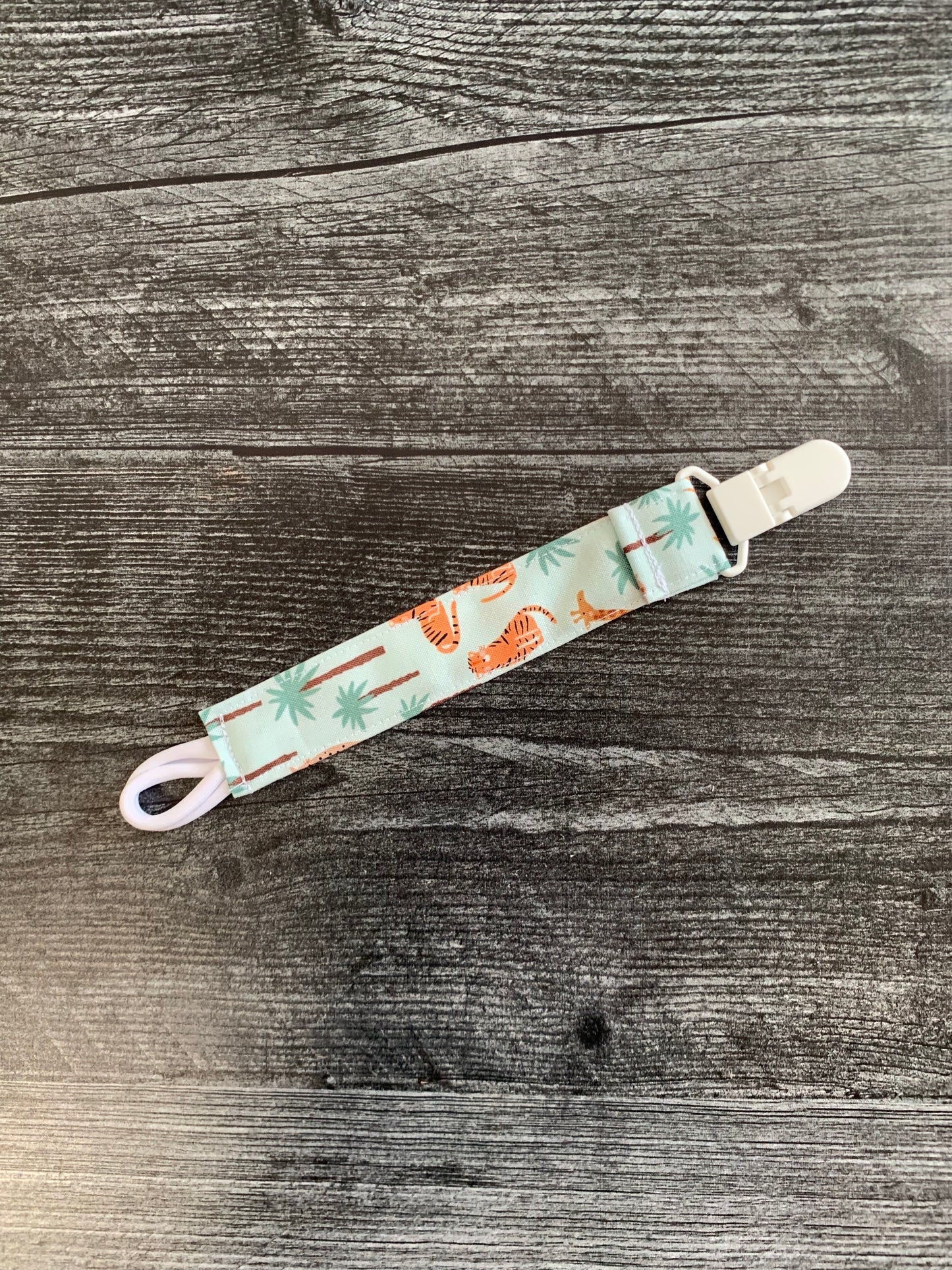 Safari Print - Paci Clip