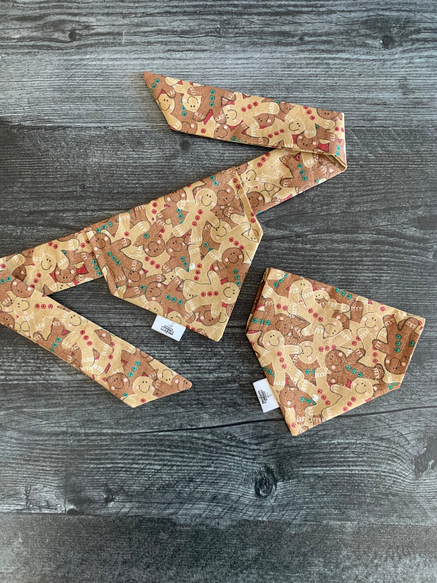 Sparkly Gingerbread People - Pet Bandana