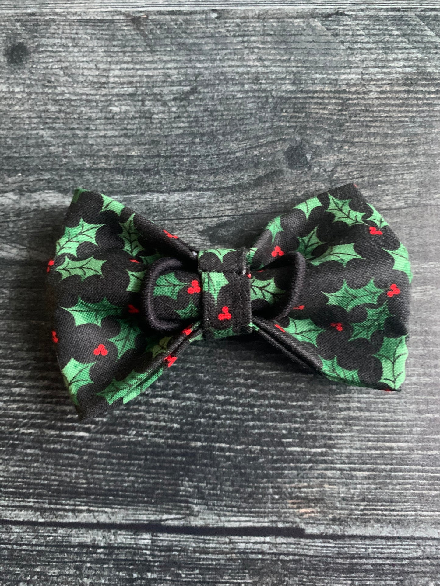 Holly on Black - Pet Bow Tie